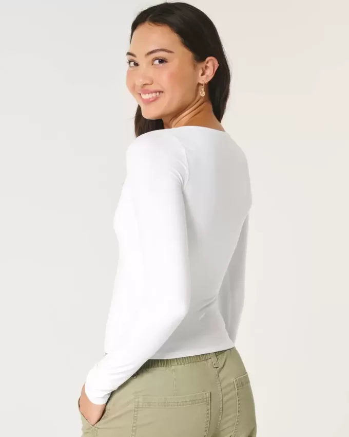 Nahtloses Scoop-Top aus weichem Stretch-Stoff Nahtloses Scoop-Top aus weichem Stretch-Stoff