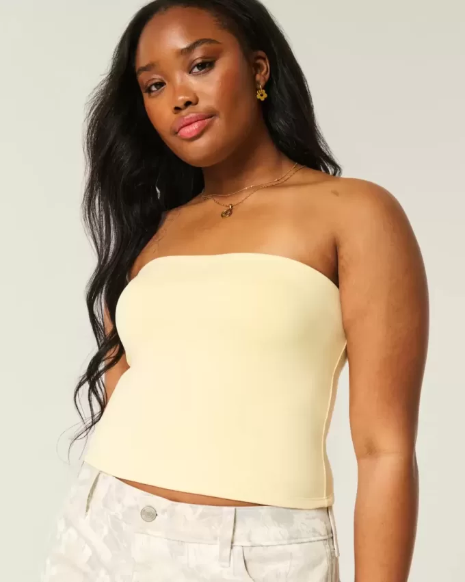 Nahtloses Tube-Top aus weichem Stretch-Stoff Nahtloses Tube-Top aus weichem Stretch-Stoff