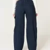 Niedrig geschnittene, konisch zulaufende Baggy-Zimmermannshose Niedrig geschnittene, konisch zulaufende Baggy-Zimmermannshose