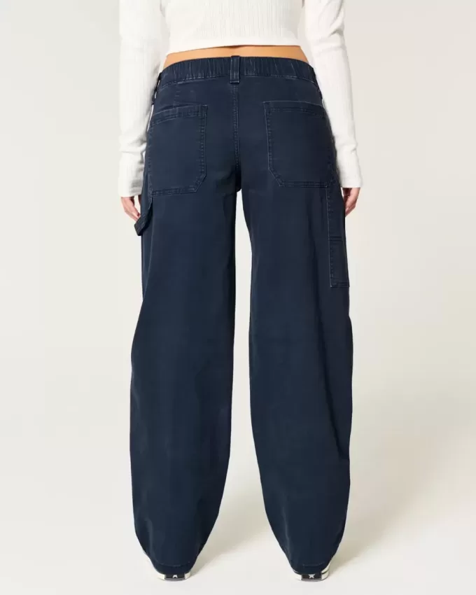 Niedrig geschnittene, konisch zulaufende Baggy-Zimmermannshose Niedrig geschnittene, konisch zulaufende Baggy-Zimmermannshose