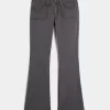 Niedrig geschnittene Stiefelhose Niedrig geschnittene Stiefelhose