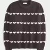 Oversize-Pullover mit Rundhalsausschnitt und Herzmuster Oversize-Pullover mit Rundhalsausschnitt und Herzmuster