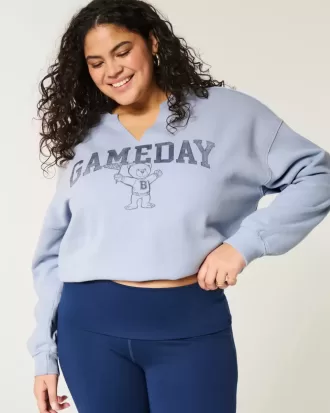 Oversize-Sweatshirt mit Gameday-Grafik und eingekerbtem Ausschnitt