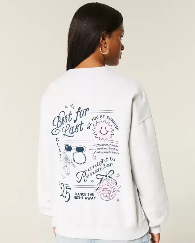 Oversize-Sweatshirt mit Rundhalsausschnitt und Grafik für den Abschlussjahrgang 2025 Oversize-Sweatshirt mit Rundhalsausschnitt und Grafik für den Abschlussjahrgang 2025