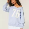 Oversize-Sweatshirt mit V-Ausschnitt und Zahlengrafik Oversize-Sweatshirt mit V-Ausschnitt und Zahlengrafik