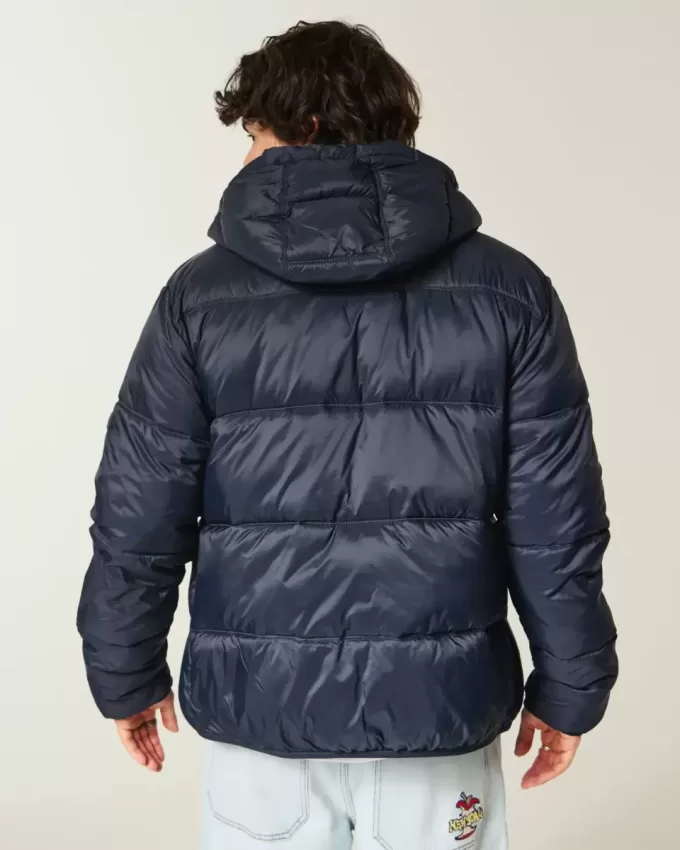 Pufferjacke mit Kapuze Pufferjacke mit Kapuze