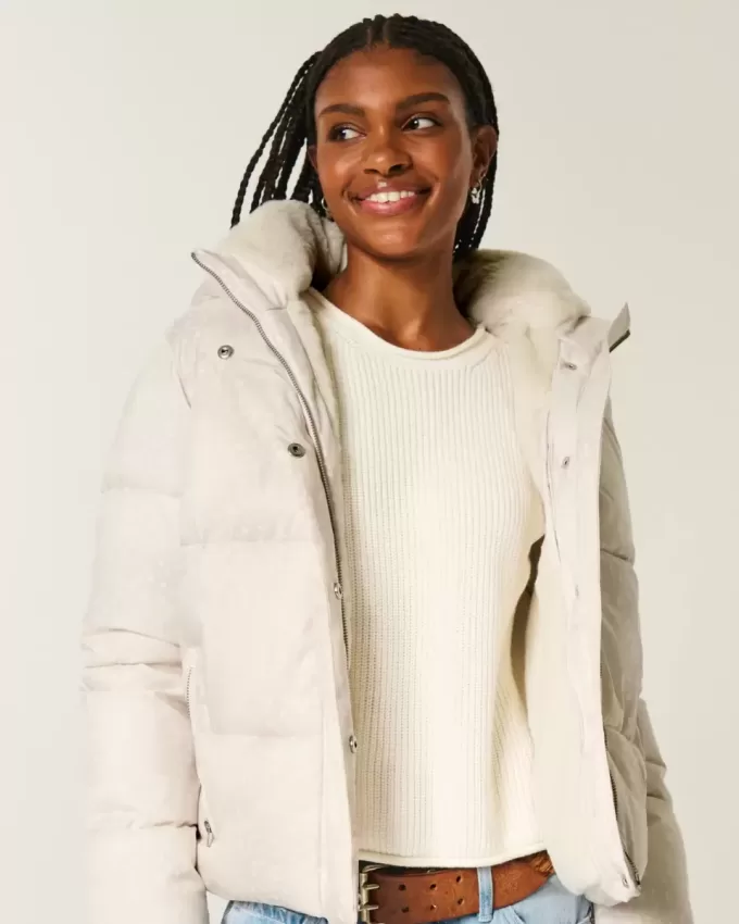 Pufferjacke mit Kunstpelzfutter Pufferjacke mit Kunstpelzfutter
