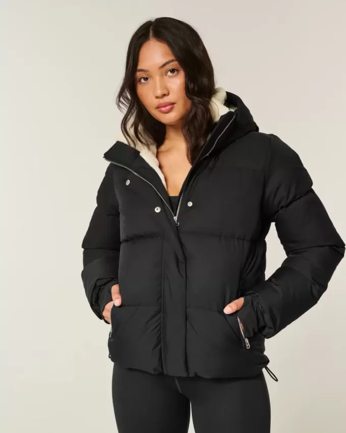 Pufferjacke mit Kunstpelzfutter Pufferjacke mit Kunstpelzfutter