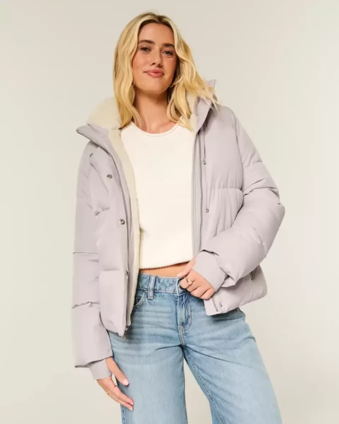 Pufferjacke mit Kunstpelzfutter Pufferjacke mit Kunstpelzfutter
