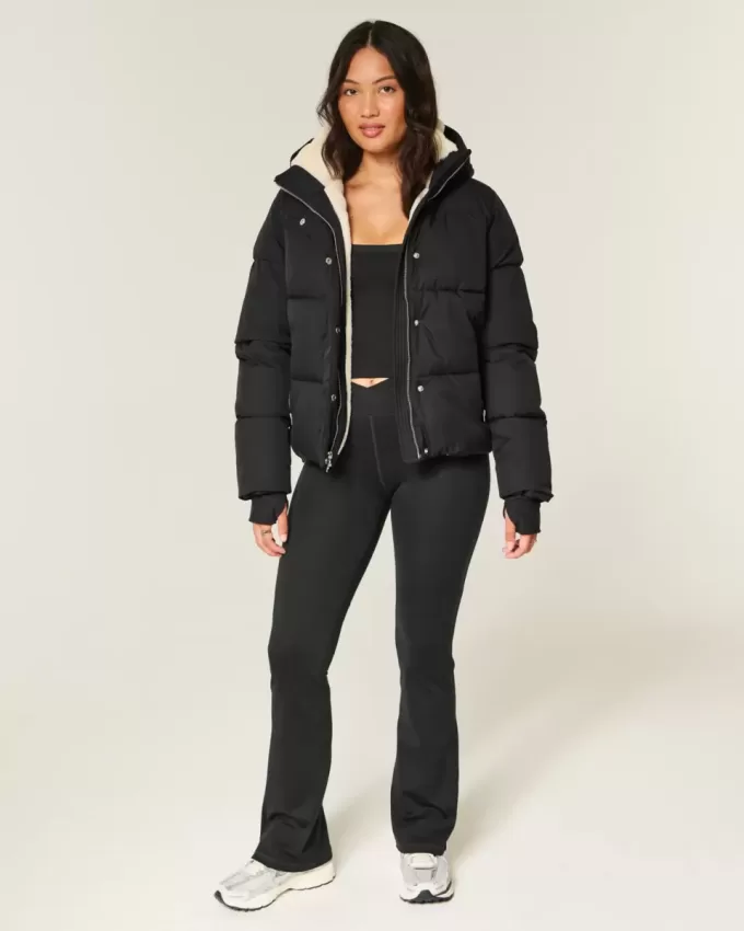 Pufferjacke mit Kunstpelzfutter Pufferjacke mit Kunstpelzfutter