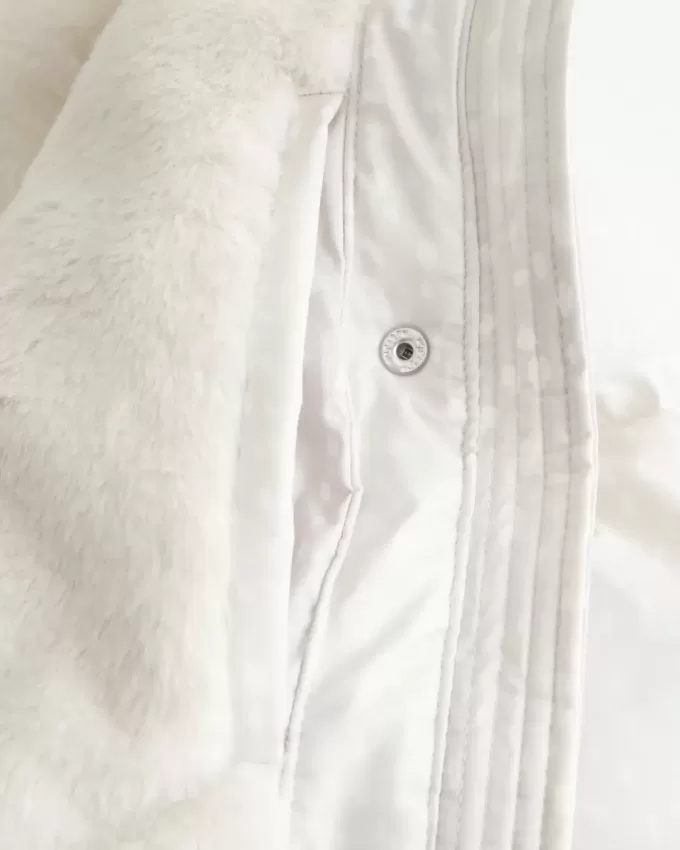 Pufferjacke mit Kunstpelzfutter Pufferjacke mit Kunstpelzfutter