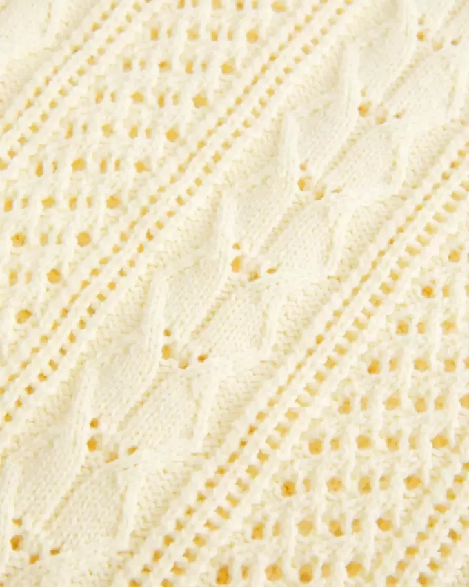 Pullover mit Zopfmuster Pullover mit Zopfmuster