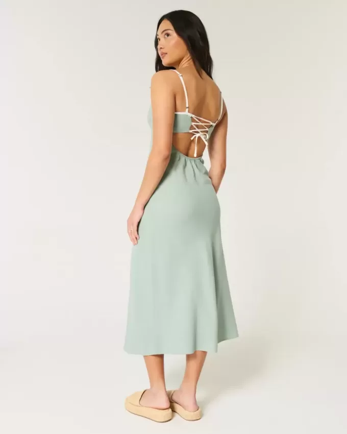 Rückenfreies Midi-Slipkleid aus Leinenmischung