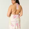 Rückenfreies Neckholderkleid aus Crêpe Rückenfreies Neckholderkleid aus Crêpe