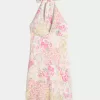 Rückenfreies Neckholderkleid aus Crêpe Rückenfreies Neckholderkleid aus Crêpe