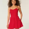 Rückenfreies Skort-Kleid aus Leinenmischung Rückenfreies Skort-Kleid aus Leinenmischung