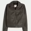 Reißverschlussjacke aus veganem Leder Reißverschlussjacke aus veganem Leder