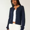 Rundhals-Cardigan mit Ösen Rundhals-Cardigan mit Ösen