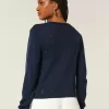 Rundhals-Cardigan mit Ösen Rundhals-Cardigan mit Ösen