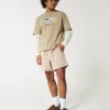 Schlupfshorts aus Leinenmischung bis zur Mitte des Oberschenkels Schlupfshorts aus Leinenmischung bis zur Mitte des Oberschenkels