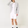 Schlupfshorts aus Leinenmischung bis zur Mitte des Oberschenkels Schlupfshorts aus Leinenmischung bis zur Mitte des Oberschenkels