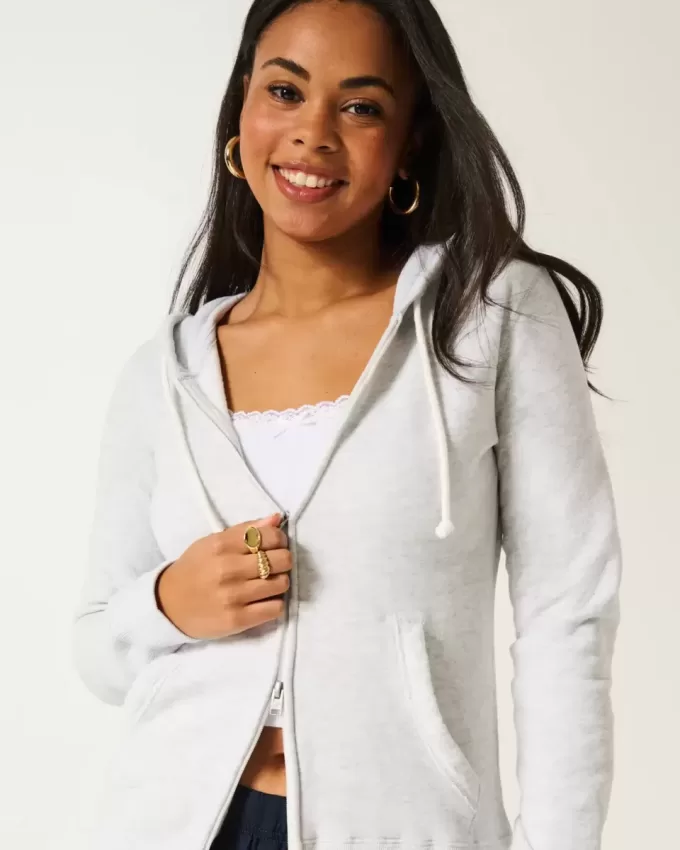 Schmaler Kapuzenpullover mit Reißverschluss Schmaler Kapuzenpullover mit Reißverschluss