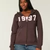 Schmaler Kapuzenpullover mit Reißverschluss und Grafik von 1997 Schmaler Kapuzenpullover mit Reißverschluss und Grafik von 1997