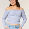 Schulterfreier Zopfmusterpullover