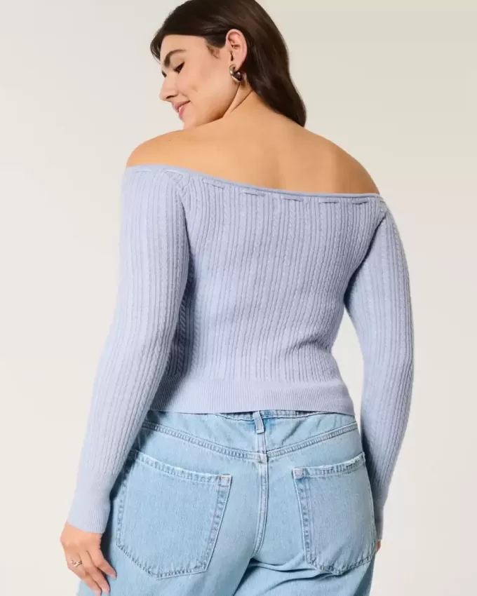 Schulterfreier Zopfmusterpullover