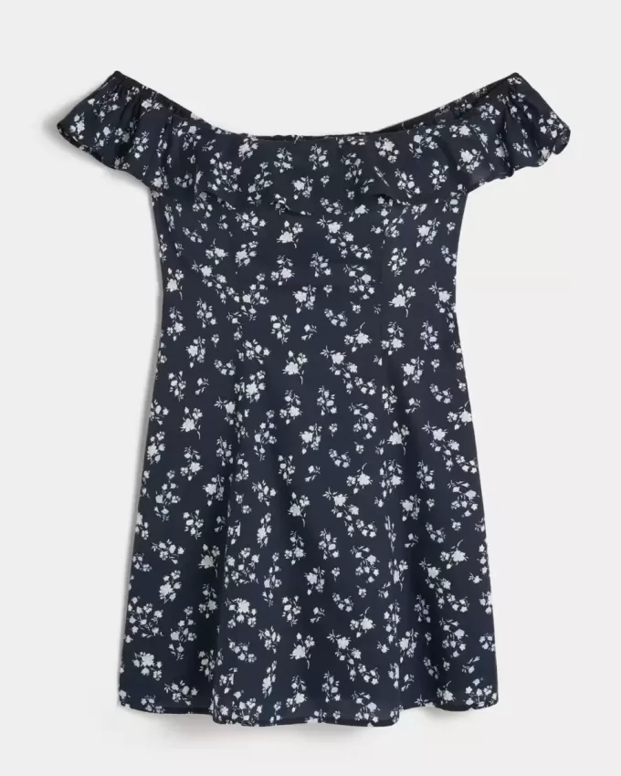 Schulterfreies A-Linien-Minikleid mit Rüschen Schulterfreies A-Linien-Minikleid mit Rüschen