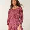 Schulterfreies/offenes gewebtes Kleid Schulterfreies/offenes gewebtes Kleid