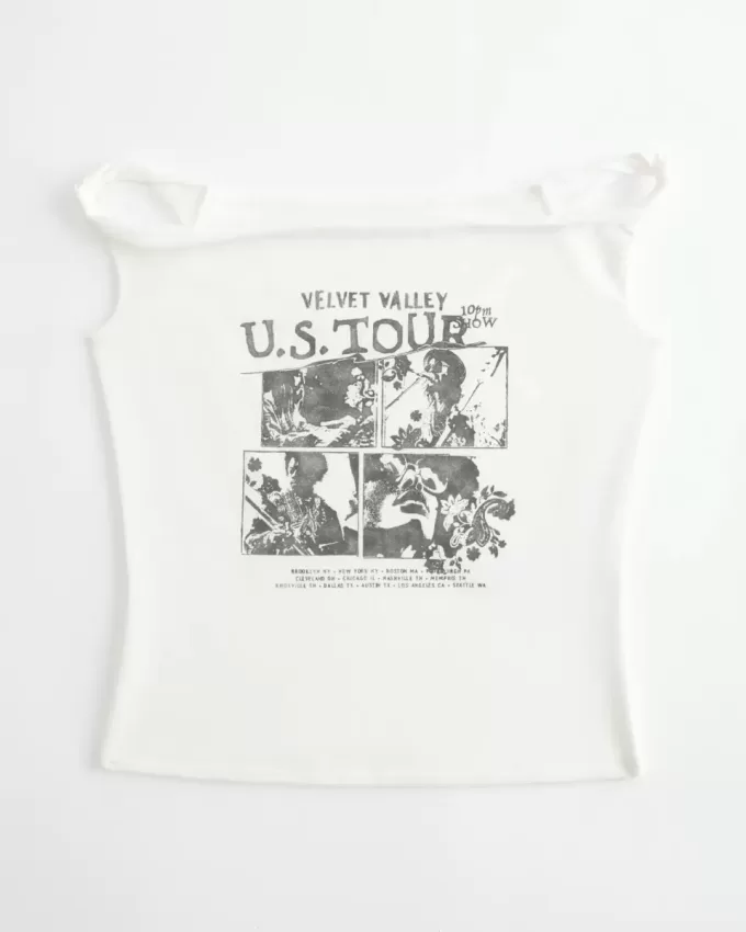 Schulterfreies T-Shirt „Velvet Valley“ mit verdrehter Grafik
