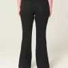 Schwarze Schlagjeans mit hohem Bund Schwarze Schlagjeans mit hohem Bund