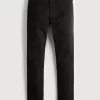 Schwarze, schmale, gerade Jeans ohne Verblassen Schwarze, schmale, gerade Jeans ohne Verblassen