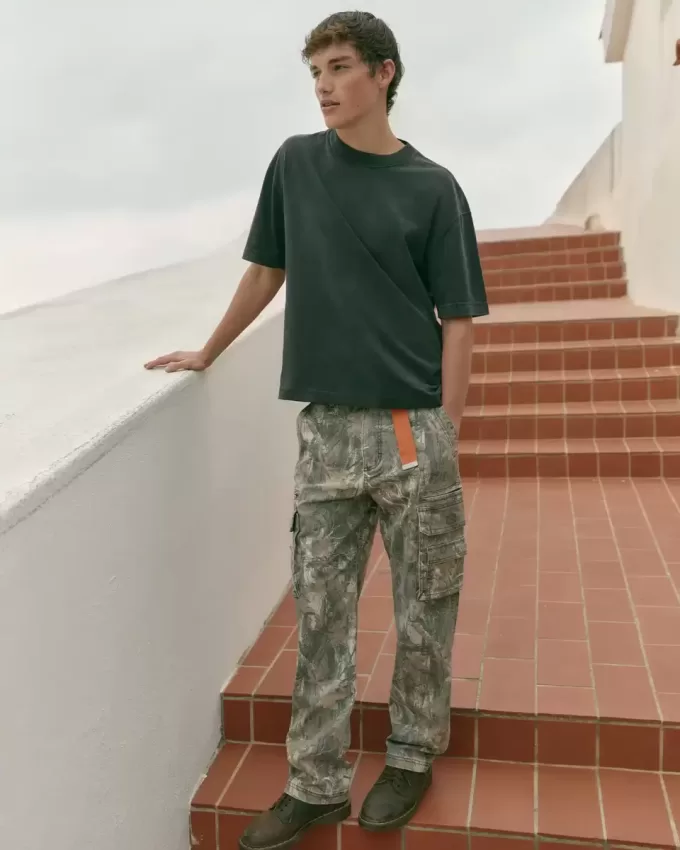 Schwere, lockere Cargohose mit Camouflage-Muster Schwere, lockere Cargohose mit Camouflage-Muster