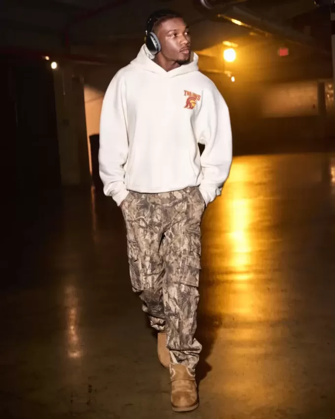 Schwere, lockere Cargohose mit Camouflage-Muster Schwere, lockere Cargohose mit Camouflage-Muster