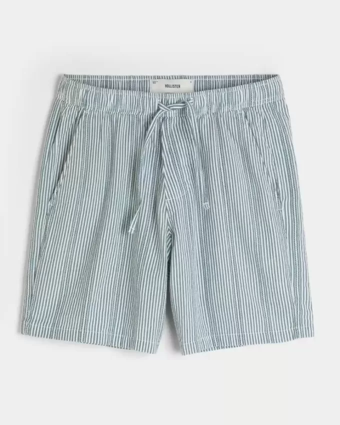Seersucker-Shorts über dem Knie Seersucker-Shorts über dem Knie