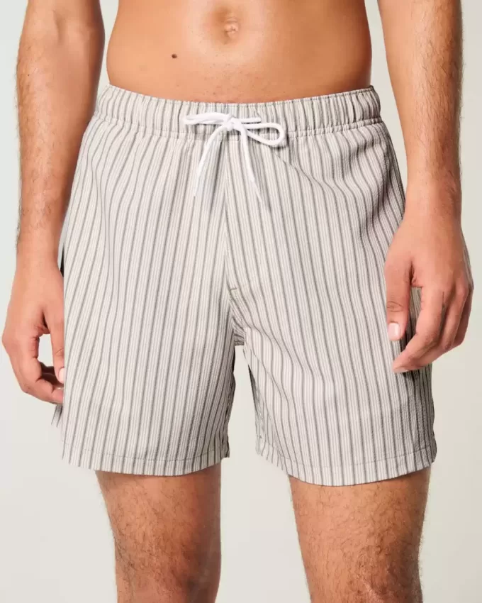 Seersucker Volley Badehose bis zur Mitte des Oberschenkels Seersucker Volley Badehose bis zur Mitte des Oberschenkels