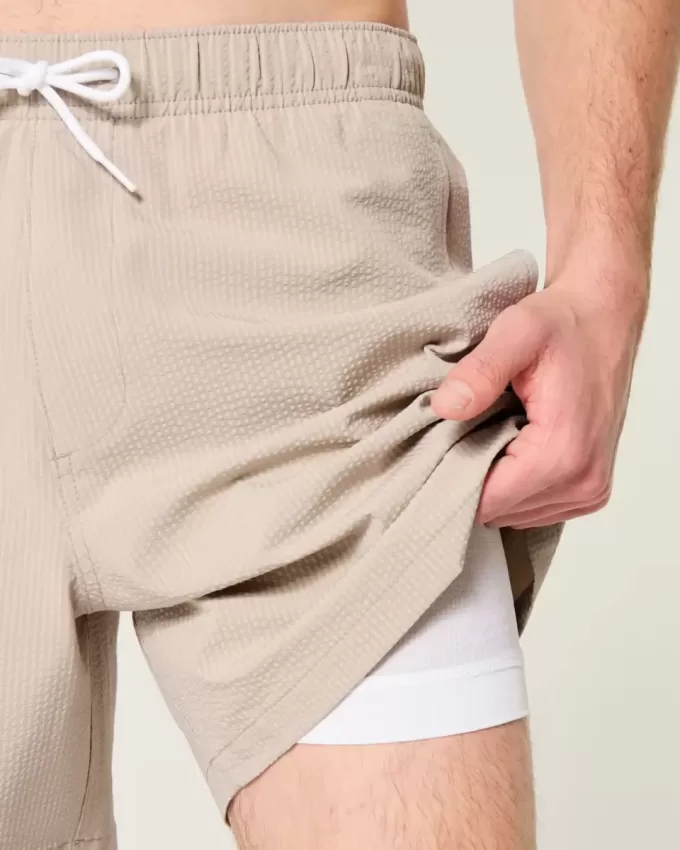 Seersucker Volley Badehose bis zur Mitte des Oberschenkels Seersucker Volley Badehose bis zur Mitte des Oberschenkels