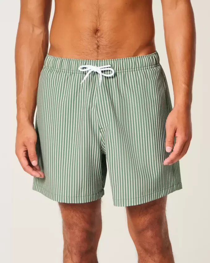 Seersucker Volley Badeshorts bis zur Mitte des Oberschenkels Seersucker Volley Badeshorts bis zur Mitte des Oberschenkels