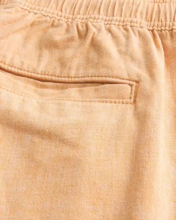 Shorts aus Leinenmischung über dem Knie Shorts aus Leinenmischung über dem Knie