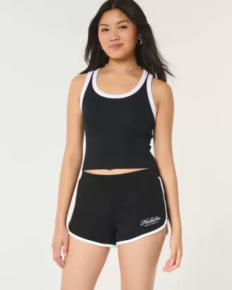 Shorts mit hohem Bund und Logo