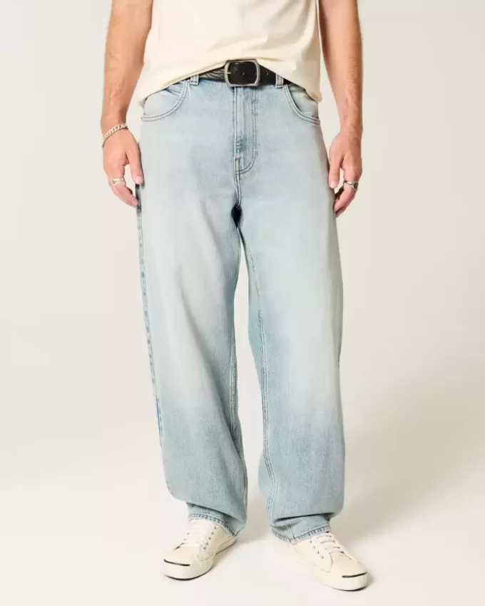 Skater-Baggy-Jeans in heller Waschung Skater-Baggy-Jeans in heller Waschung