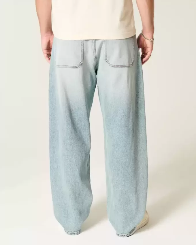 Skater-Baggy-Jeans in heller Waschung Skater-Baggy-Jeans in heller Waschung