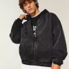 Skaterjacke aus verwaschenem schwarzem Denim Skaterjacke aus verwaschenem schwarzem Denim