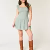 Skort-Kleid mit Flatterärmeln