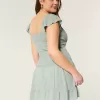 Skort-Kleid mit Flatterärmeln