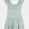 Skort-Kleid mit Flatterärmeln