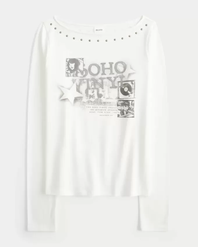 SoHo-Top mit Grafik und Schlitzausschnitt und Nieten SoHo-Top mit Grafik und Schlitzausschnitt und Nieten
