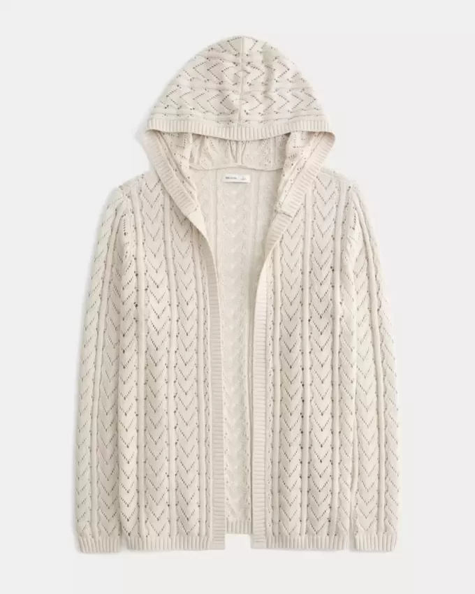 Stitchy Cardigan mit Kapuze und No-Close-Muster Stitchy Cardigan mit Kapuze und No-Close-Muster